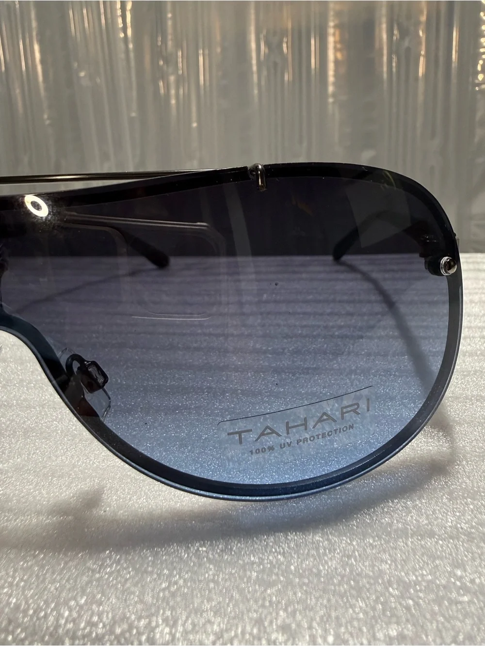 Tahari TM136 Matte Gunmetal Oversized Shield Visor Wrap  display picture 3